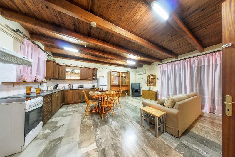 Borsalino & Appartement Laganas